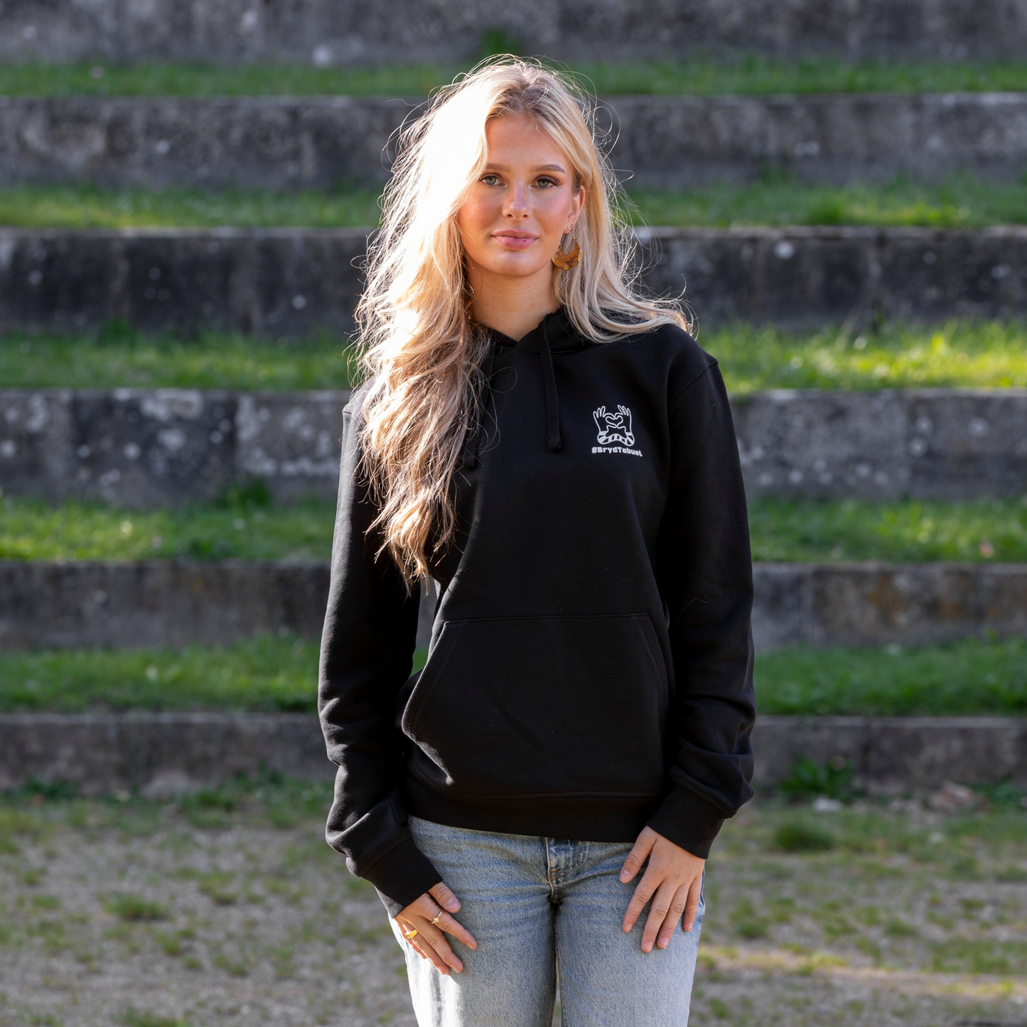 BRYD TABUET SANDFARVET HOODIE