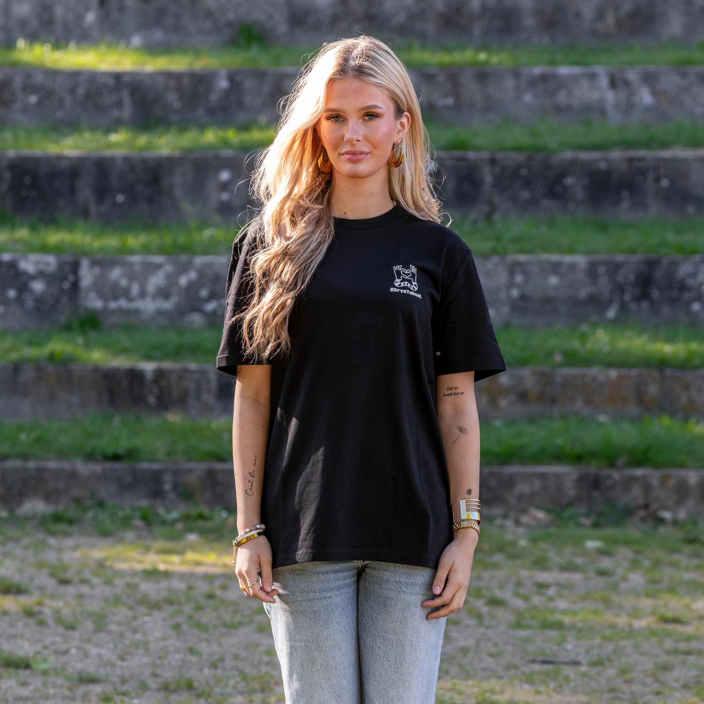 BRYD TABUET SORT T-SHIRT